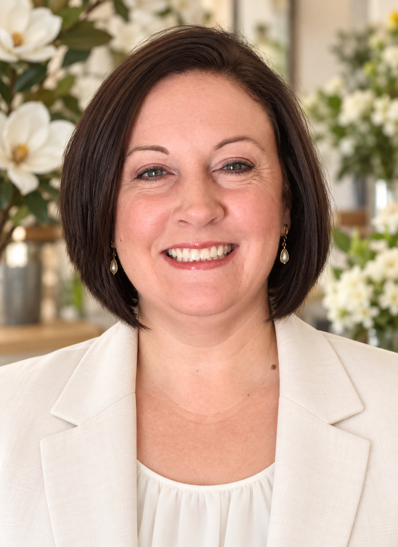 Caroline Ashby, founder of The Refined Magnolia